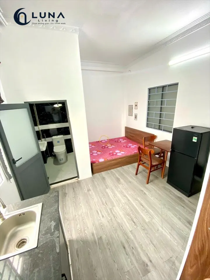 PHÒNG FULL NỘI THẤT CÓ CỬA SỔ
