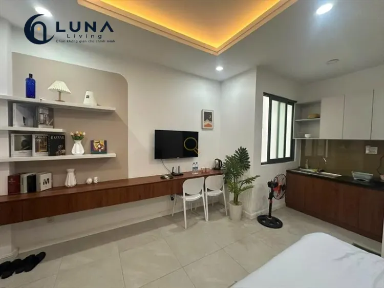 PHÒNG FULL NỘI THẤT CÓ CỬA SỔ