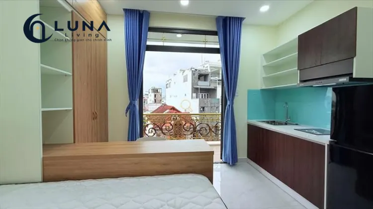 PHÒNG FULL NỘI THẤT CÓ BAN CÔNG