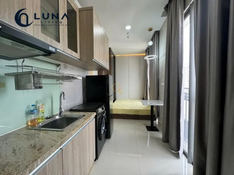 PHÒNG FULL NỘI THẤT MÁY GIẶT RIÊNG CÓ CỬA SỔ