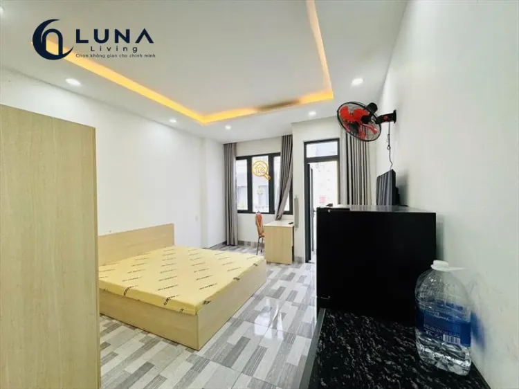 PHÒNG FULL NỘI THẤT CÓ BAN CÔNG