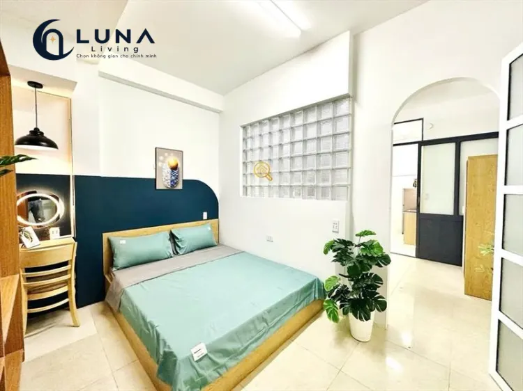 CĂN HỘ DỊCH VỤ FULL NỘI THẤT CÓ CỬA SỔ