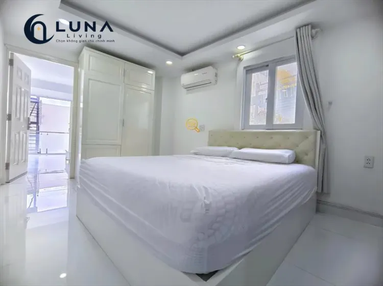 CĂN HỘ DỊCH VỤ FULL NỘI THẤT MÁY GIẶT RIÊNG CÓ BAN CÔNG