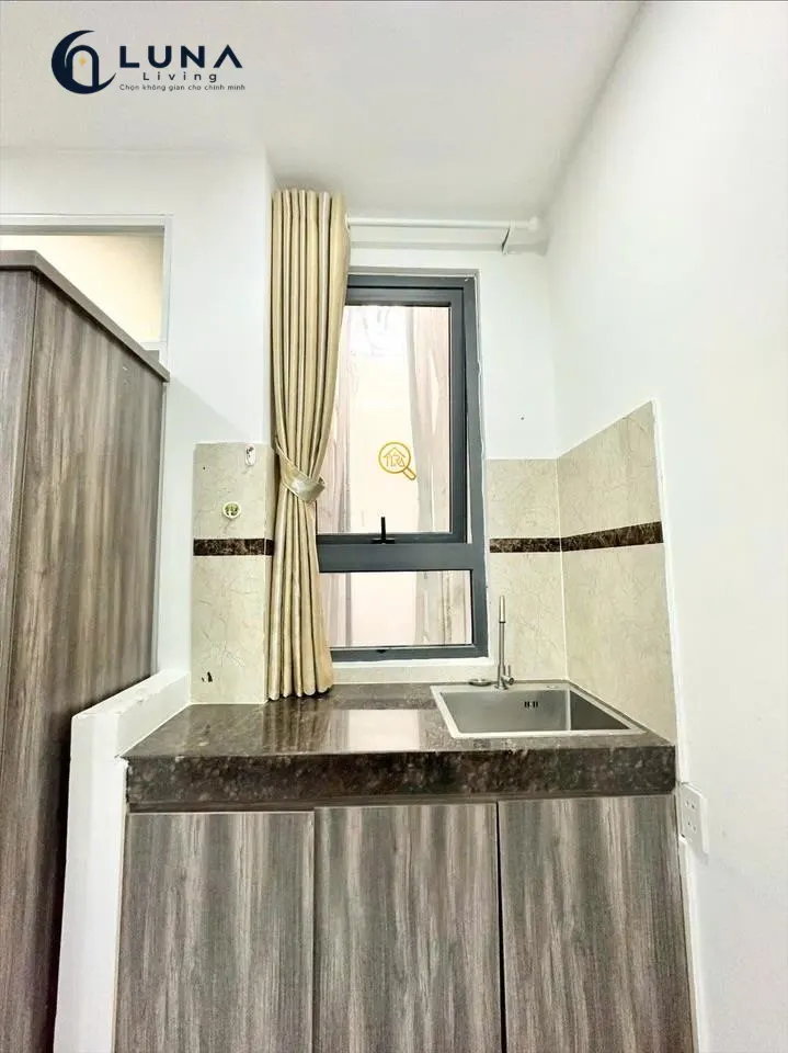 PHÒNG FULL NỘI THẤT CÓ CỬA SỔ