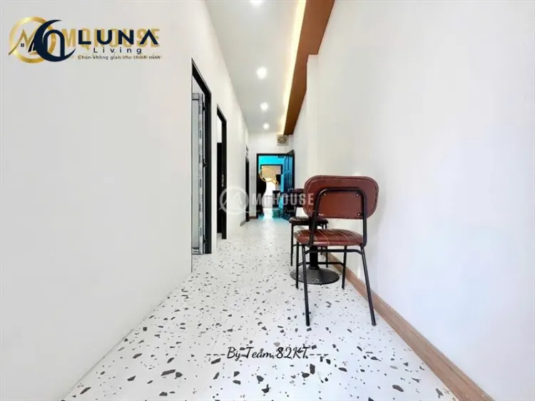 CĂN HỘ DỊCH VỤ FULL NỘI THẤT MÁY GIẶT RIÊNG CÓ BAN CÔNG