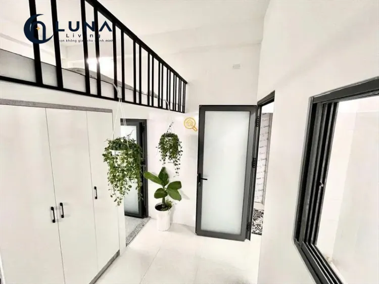 PHÒNG FULL NỘI THẤT CÓ CỬA SỔ