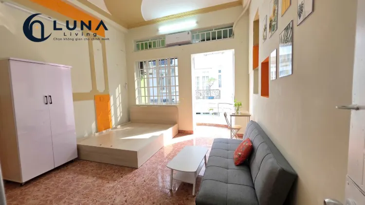PHÒNG FULL NỘI THẤT CÓ BAN CÔNG
