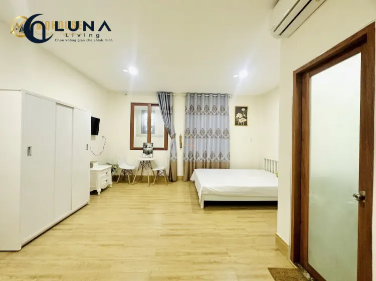 PHÒNG FULL NỘI THẤT CÓ CỬA SỔ