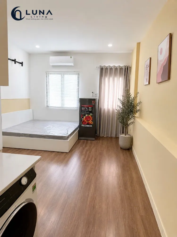 PHÒNG FULL NỘI THẤT CÓ BAN CÔNG