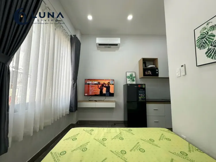 PHÒNG FULL NỘI THẤT CÓ CỬA SỔ