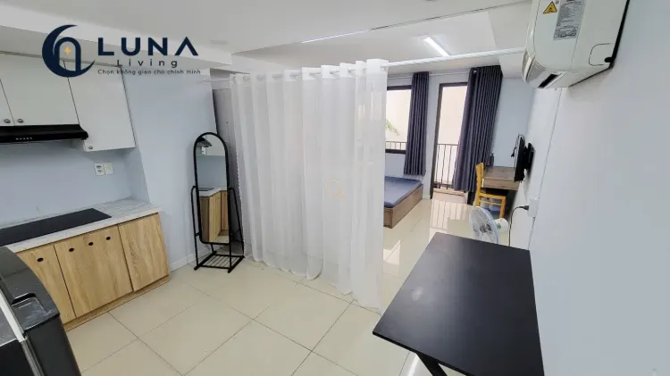 CĂN HỘ DỊCH VỤ FULL NỘI THẤT MÁY GIẶT RIÊNG CÓ BAN CÔNG
