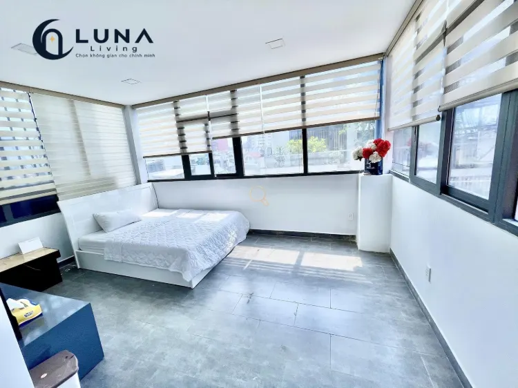 PHÒNG FULL NỘI THẤT MÁY GIẶT RIÊNG CÓ CỬA SỔ