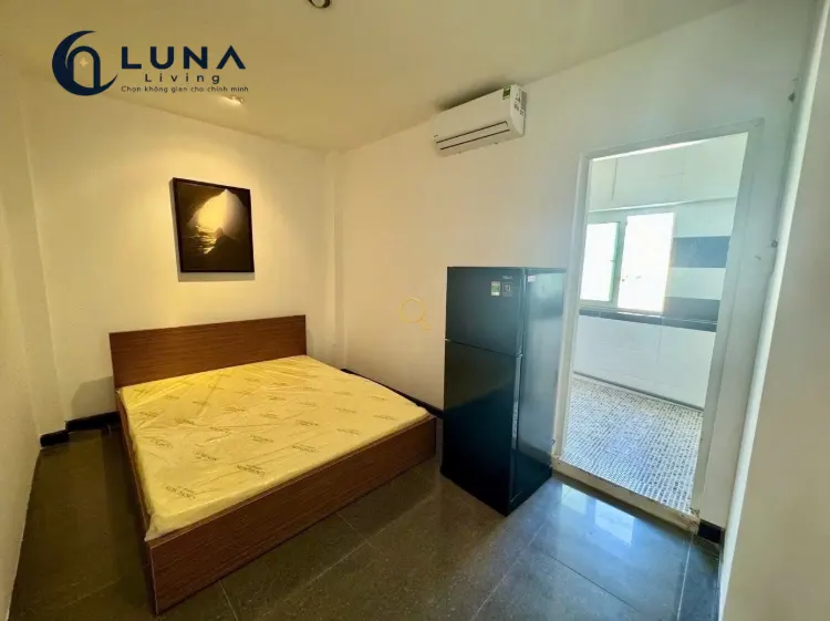 CĂN HỘ DỊCH VỤ FULL NỘI THẤT CÓ CỬA SỔ
