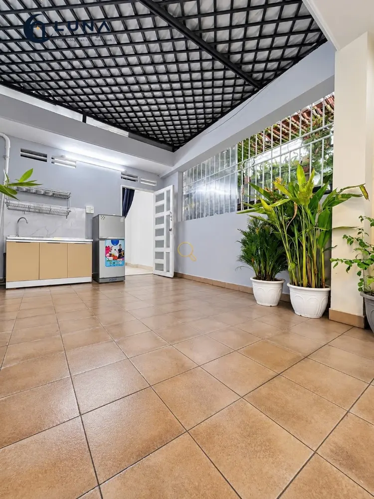 PHÒNG FULL NỘI THẤT CÓ BAN CÔNG