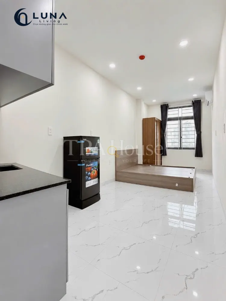 PHÒNG FULL NỘI THẤT CÓ CỬA SỔ