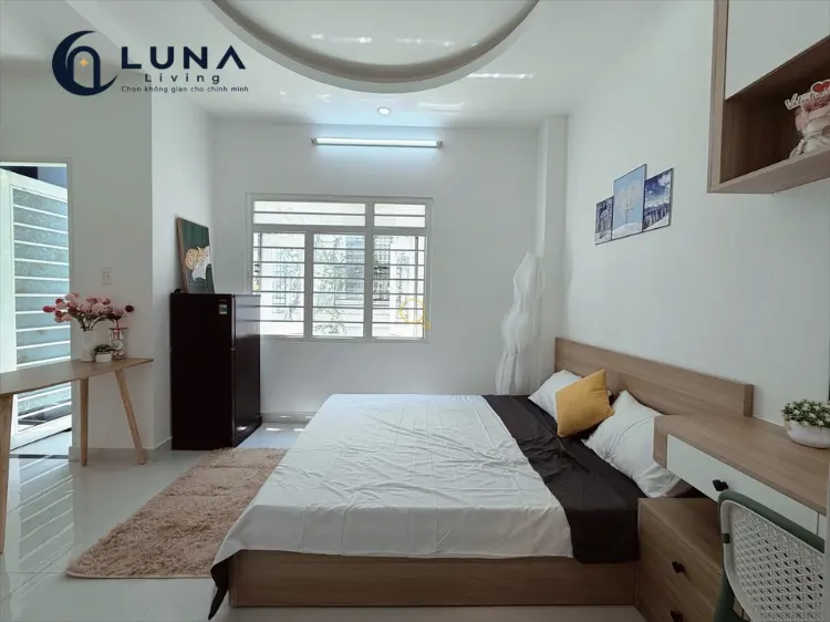 PHÒNG FULL NỘI THẤT CÓ BAN CÔNG