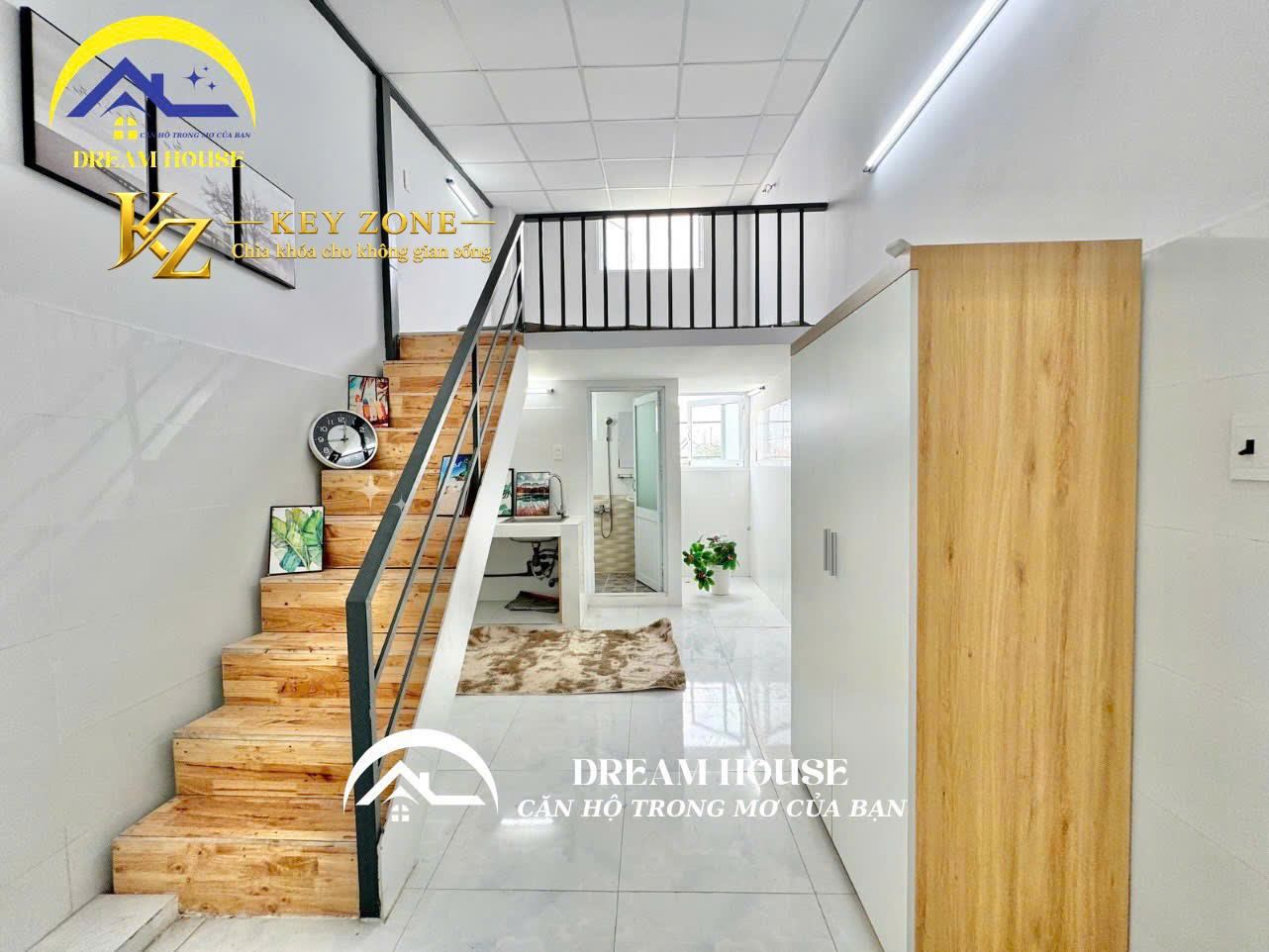 DUPLEX CỬA SỔ TRỜI GẦN HUIT