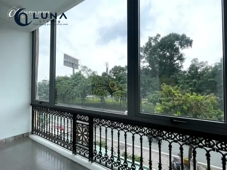 CĂN HỘ DỊCH VỤ FULL NỘI THẤT MÁY GIẶT RIÊNG CÓ BAN CÔNG
