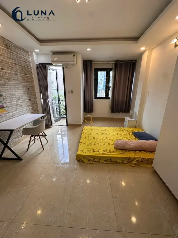 PHÒNG FULL NỘI THẤT CÓ BAN CÔNG