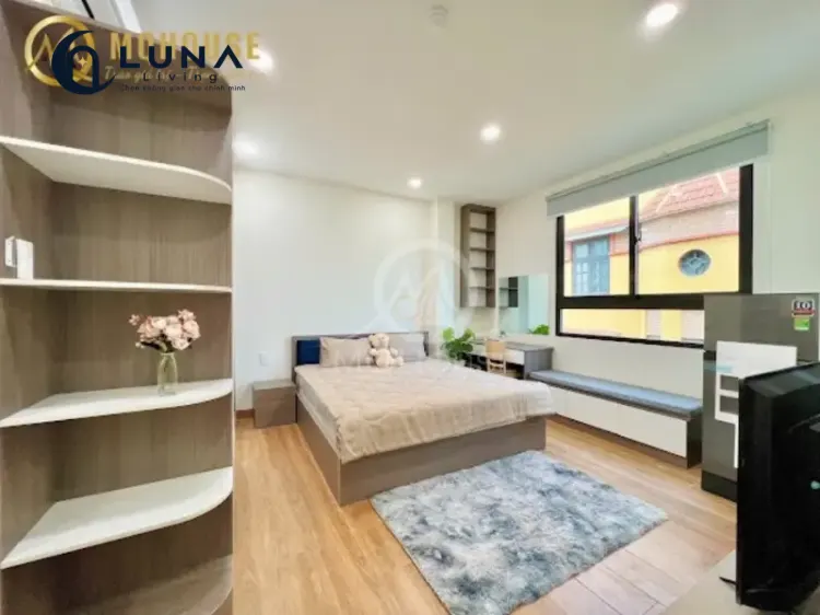 SERVICED APARTMENT FULLY FURNISHED WITH WINDOW