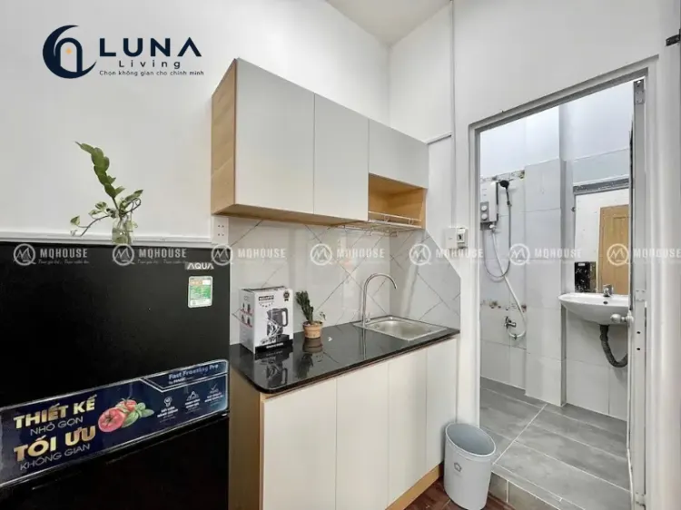 PHÒNG FULLY FURNISHED WITH BALCONY