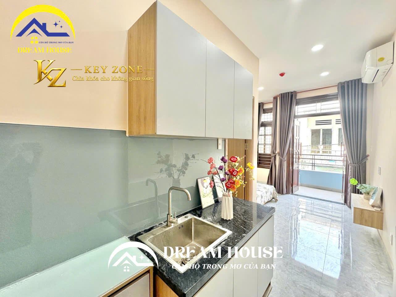 STUDIO BANCOL GẦN HUIT