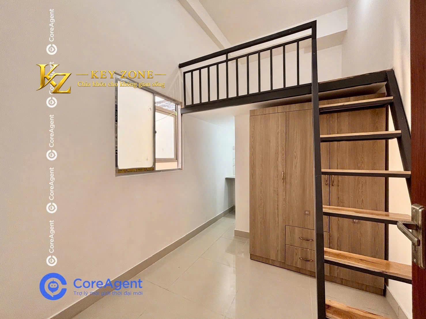 DUPLEX CỬA SỔ TRỜI NGAY HUIT