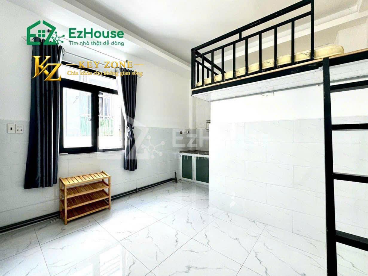 DUPLEX CỬA SỔ TRỜI KẾ HUIT, VHU
