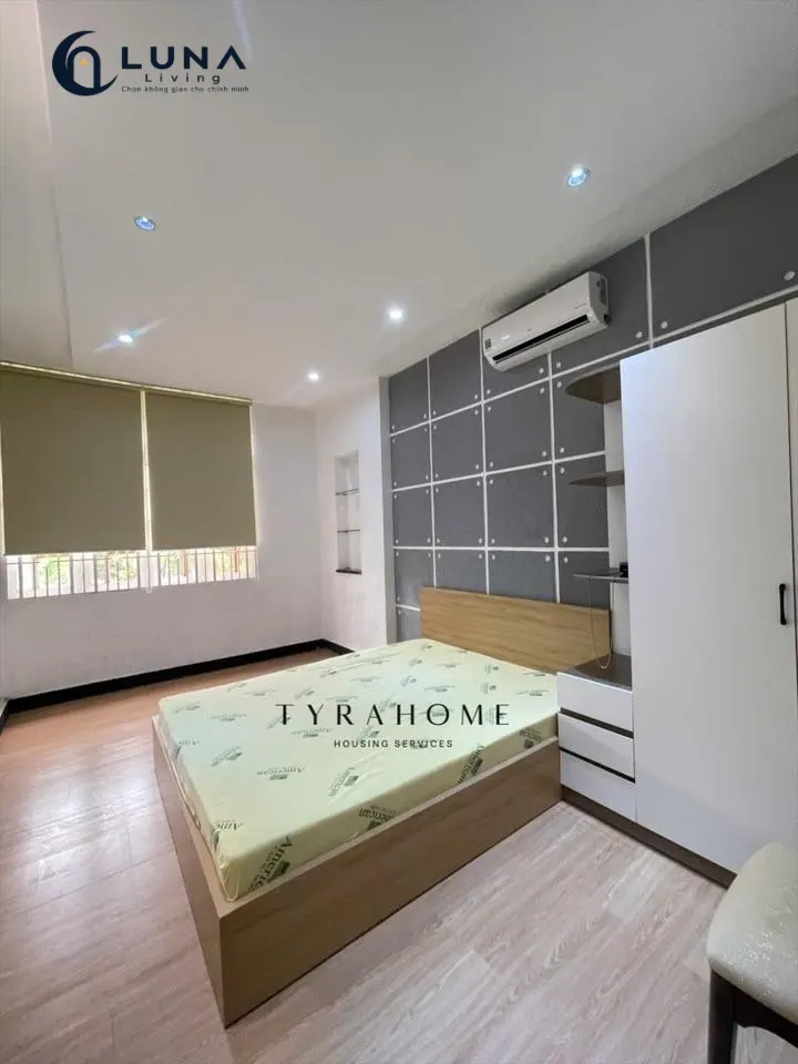 PHÒNG FULLY FURNISHED WITH WINDOW