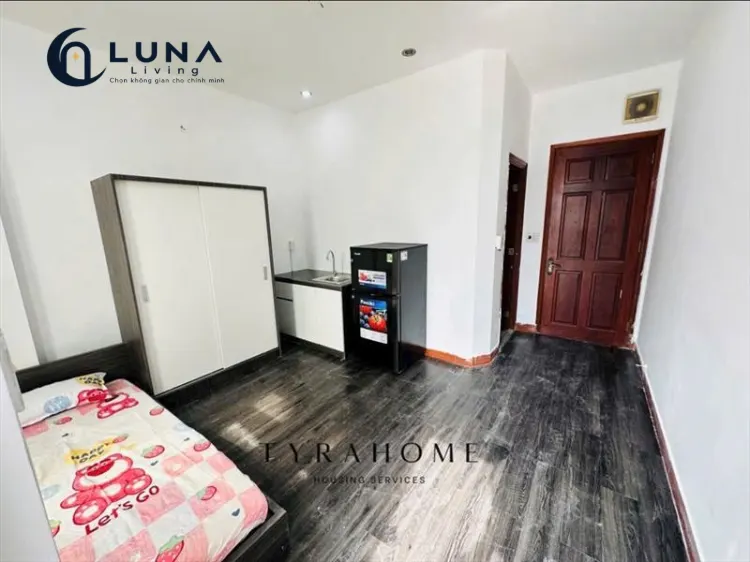 PHÒNG FULL NỘI THẤT CÓ BAN CÔNG