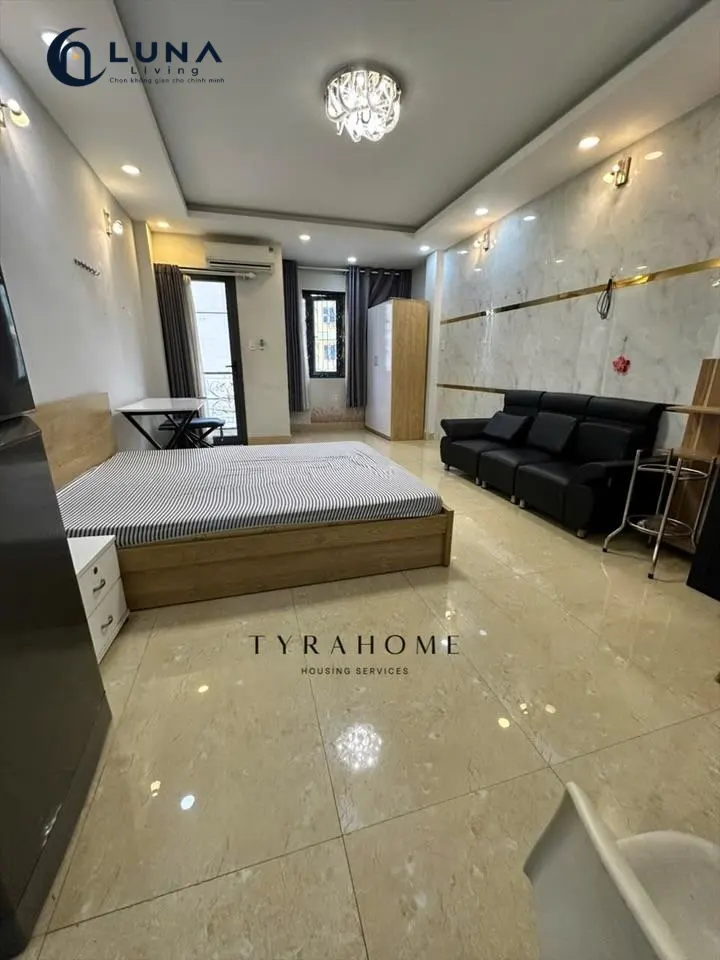 PHÒNG FULL NỘI THẤT CÓ BAN CÔNG