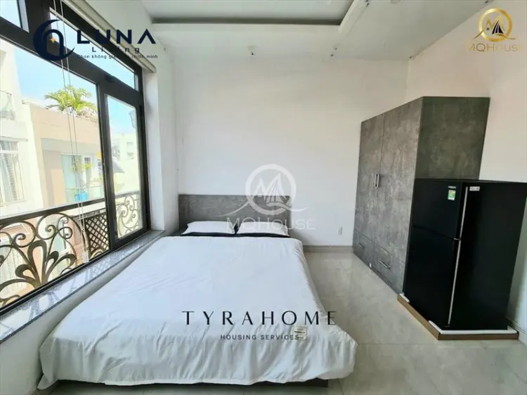PHÒNG FULL NỘI THẤT CÓ CỬA SỔ