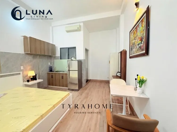 PHÒNG FULL NỘI THẤT MÁY GIẶT RIÊNG CÓ CỬA SỔ
