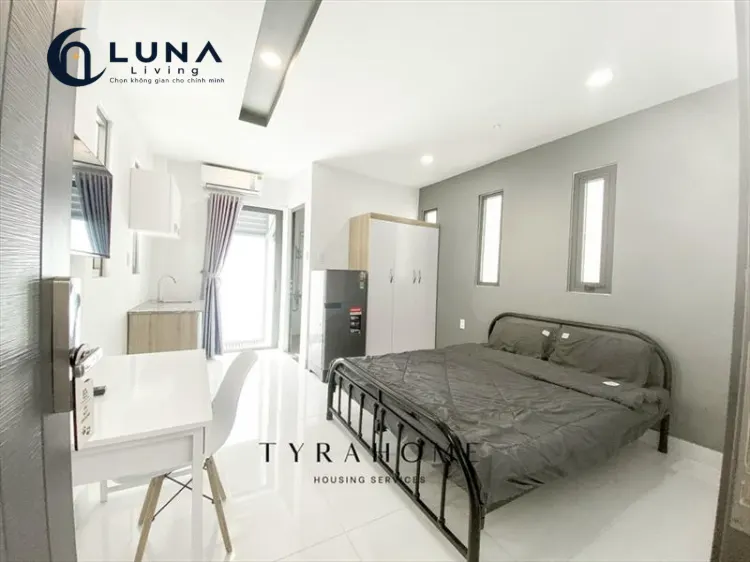 PHÒNG FULL NỘI THẤT CÓ BAN CÔNG
