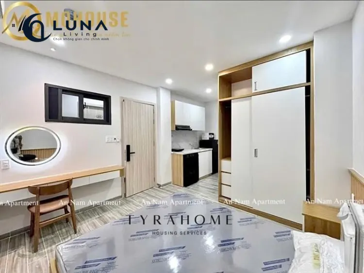 PHÒNG FULL NỘI THẤT MÁY GIẶT RIÊNG CÓ CỬA SỔ