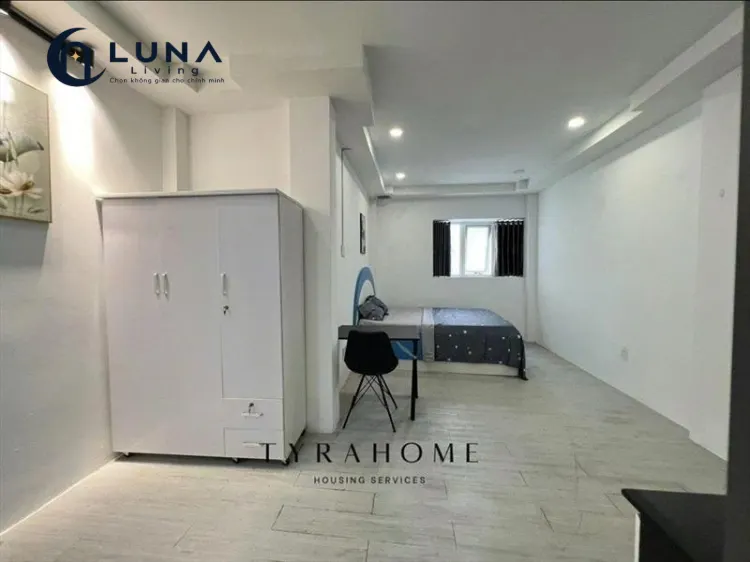 PHÒNG FULL NỘI THẤT CÓ CỬA SỔ