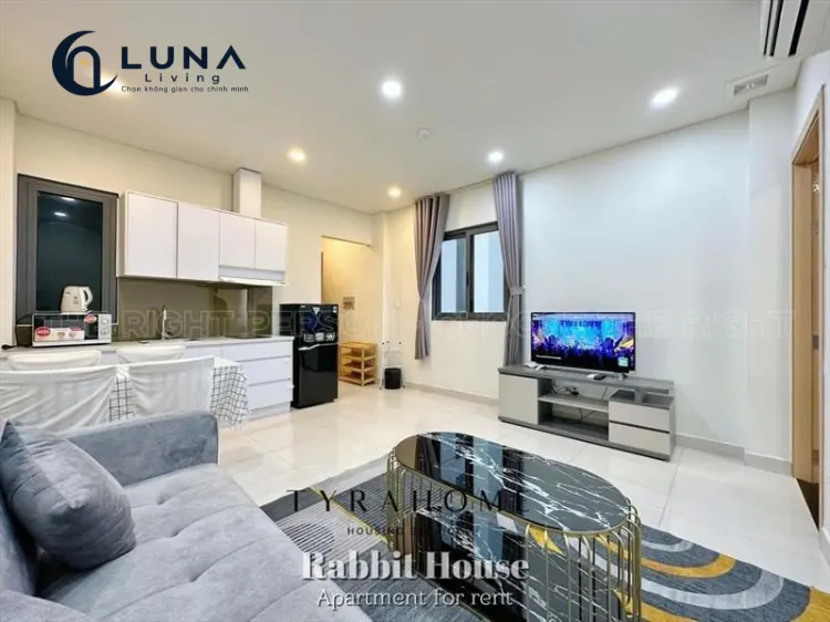 CĂN HỘ DỊCH VỤ FULL NỘI THẤT MÁY GIẶT RIÊNG CÓ BAN CÔNG
