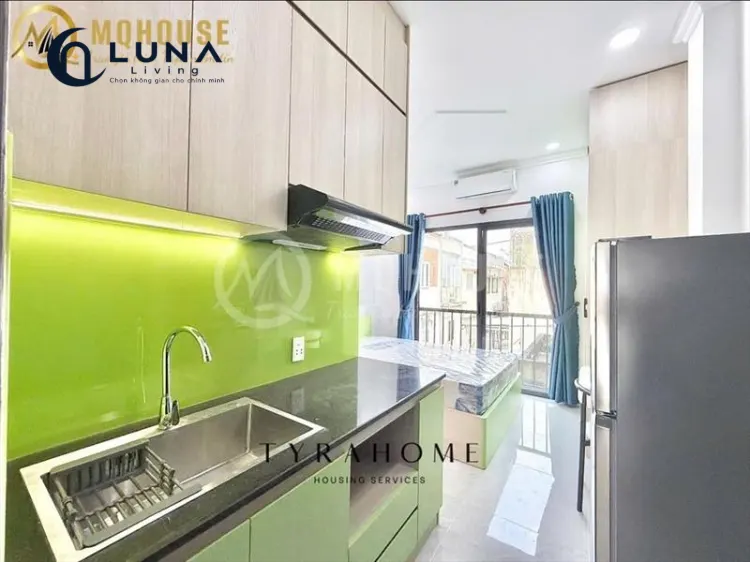 CĂN HỘ DỊCH VỤ FULL NỘI THẤT CÓ BAN CÔNG