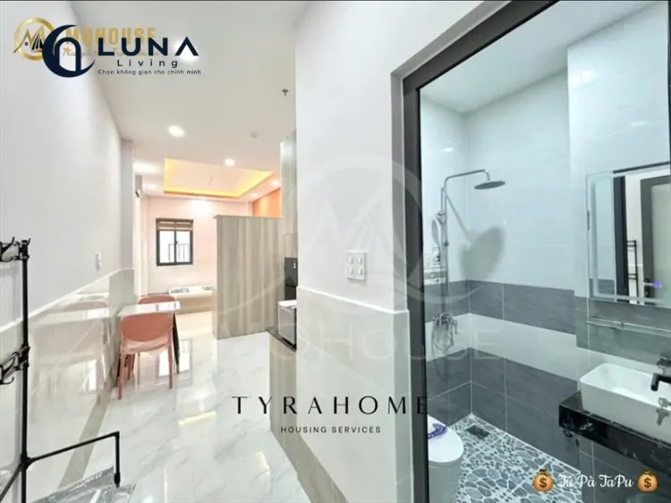 PHÒNG FULL NỘI THẤT MÁY GIẶT RIÊNG CÓ CỬA SỔ