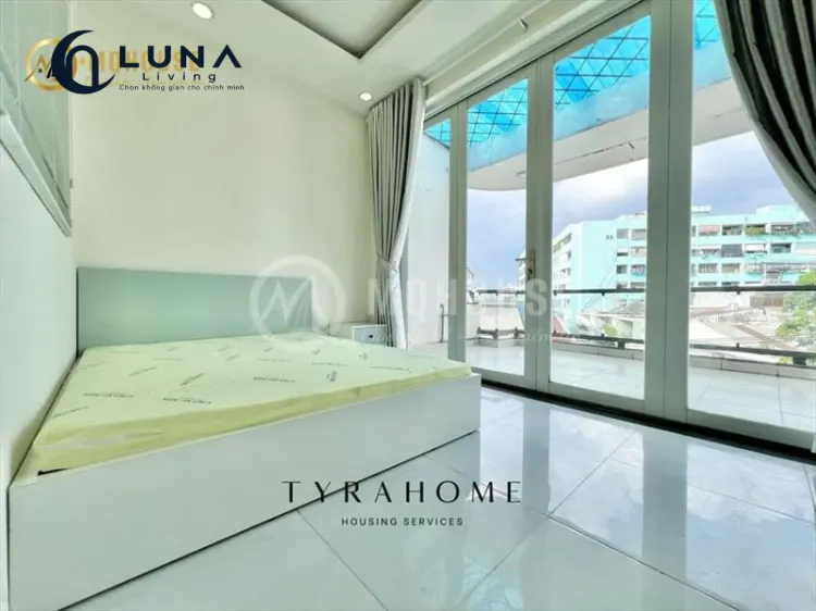 CĂN HỘ DỊCH VỤ FULL NỘI THẤT MÁY GIẶT RIÊNG CÓ BAN CÔNG