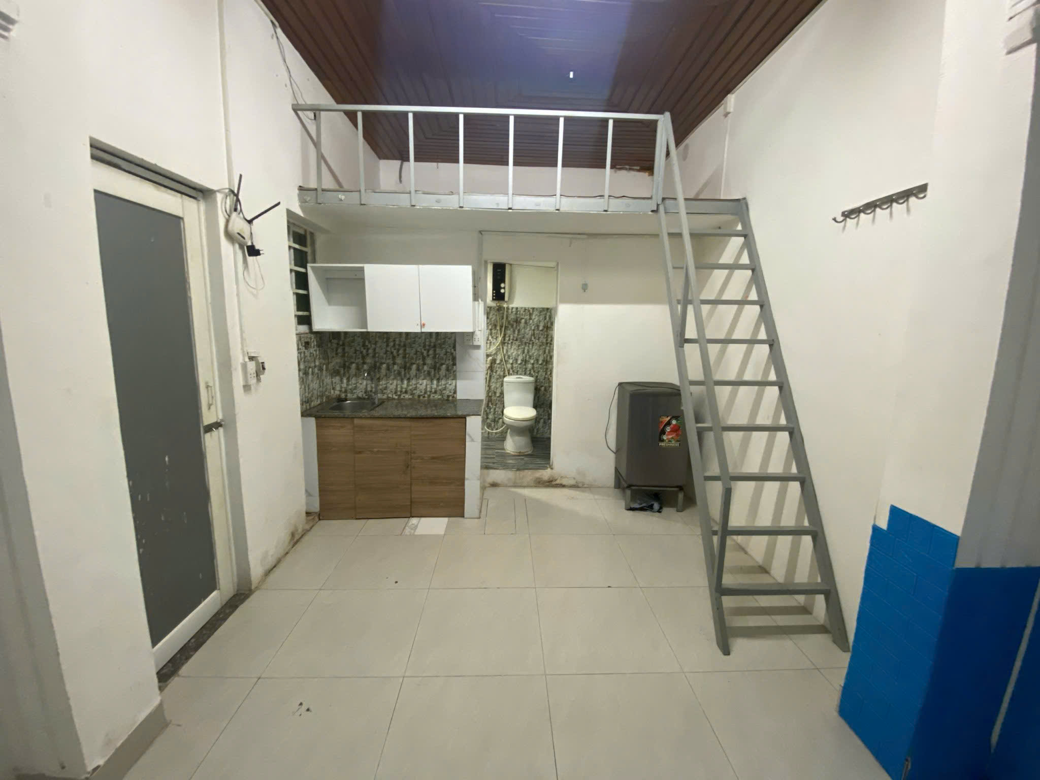 PHÒNG TRỆT BÌNH DÂN NGAY TÂY THẠNH