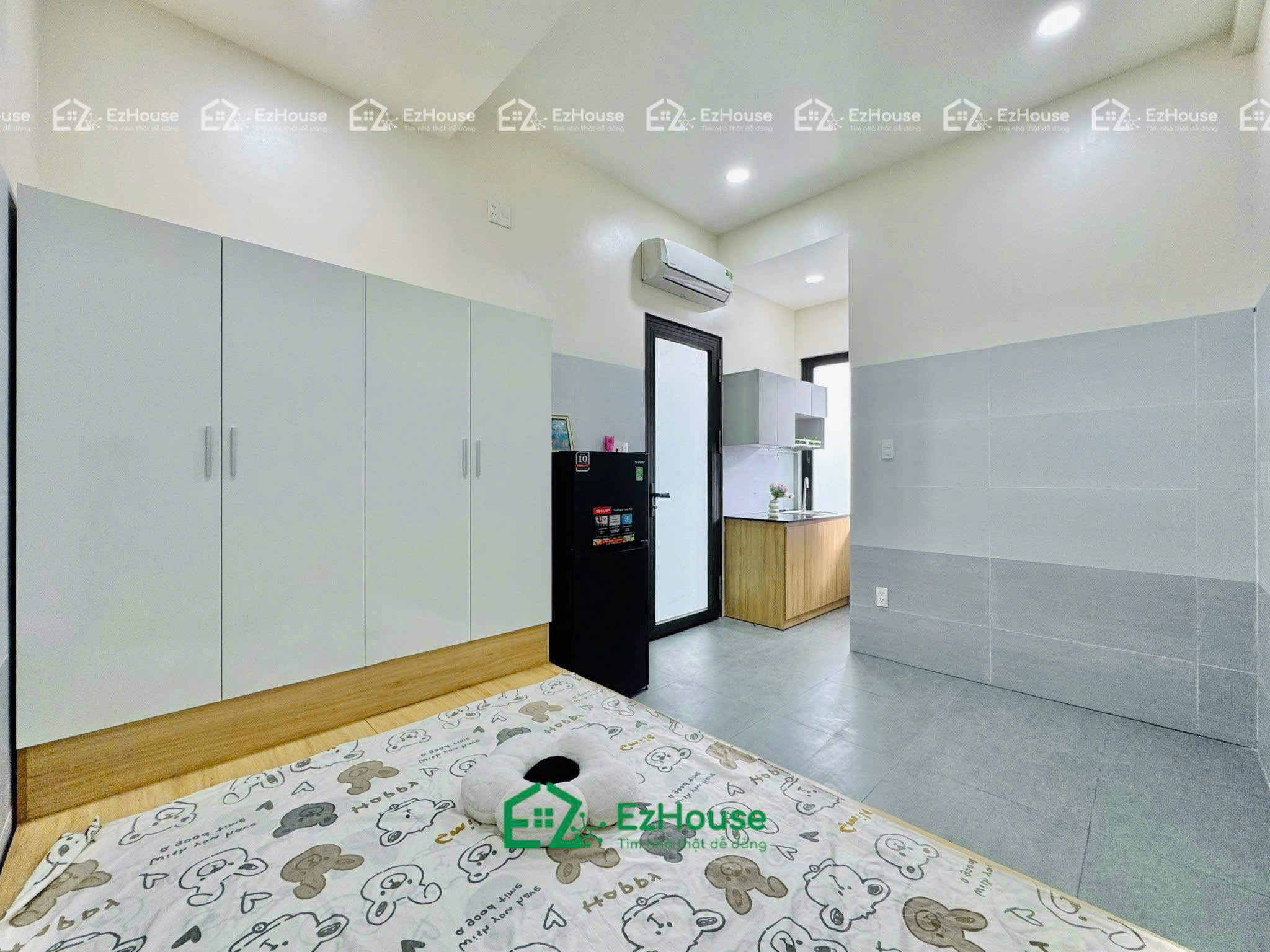 STUDIO MỚI XÂY LỘI BỘ HUIT