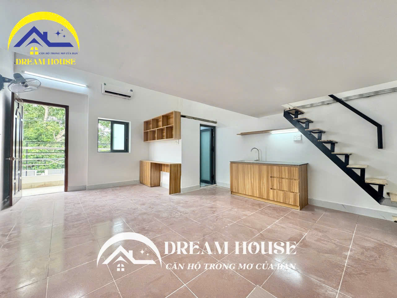 DUPLEX RỘNG 40M2 NGAY VHU