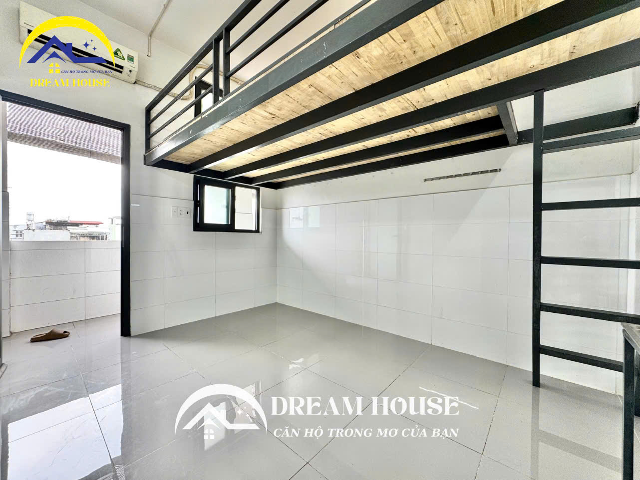DUPLEX BANCOL GIỮA HUIT VÀ VHU