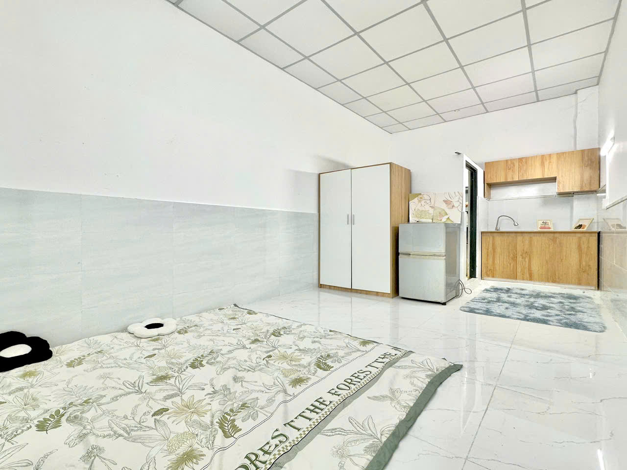 STUDIO SIÊU XINH GẦN VHU VÀ HIU
