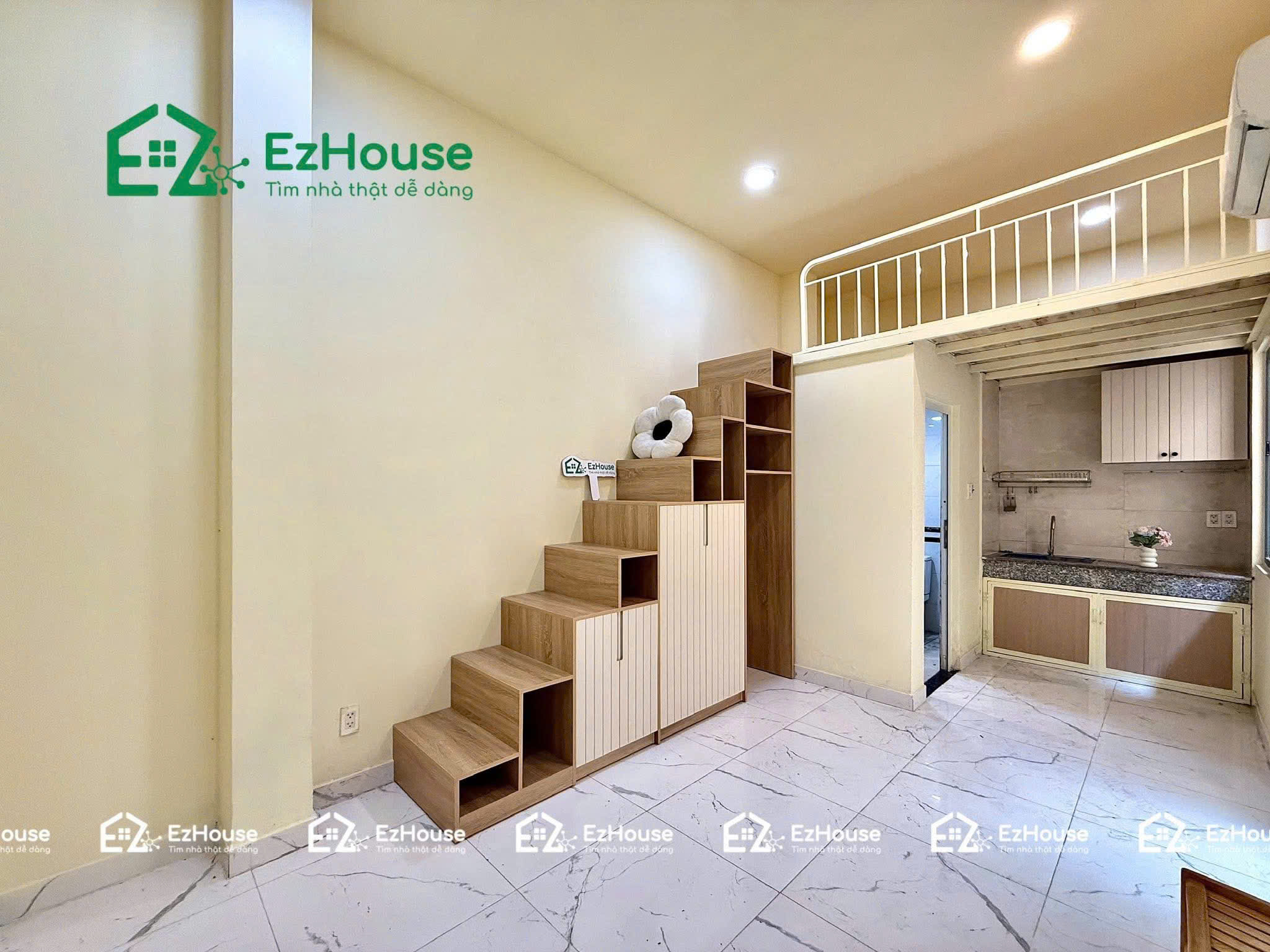 DUPLEX XINH KẾ HUIT , VHU